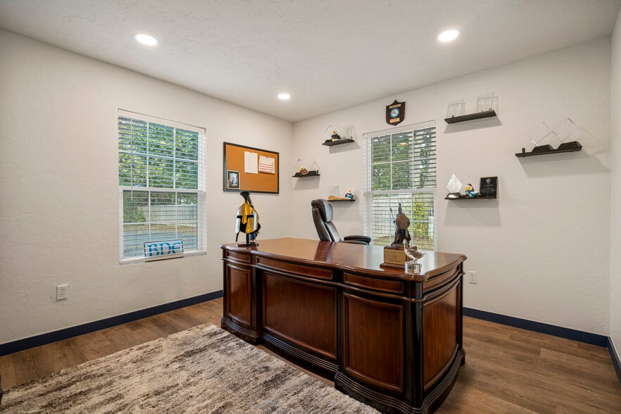 More Photos Of 1823 W 51st St, Tulsa Freestanding For Sale