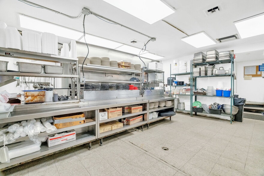 More Photos Of 119 Clinton Ave, Saint Clair Restaurant For Sale