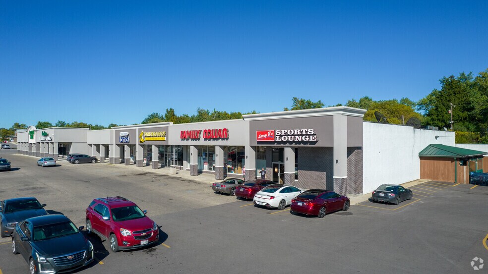 More Photos Of 5926-5992 Westerville Rd, Westerville Unknown For Lease
