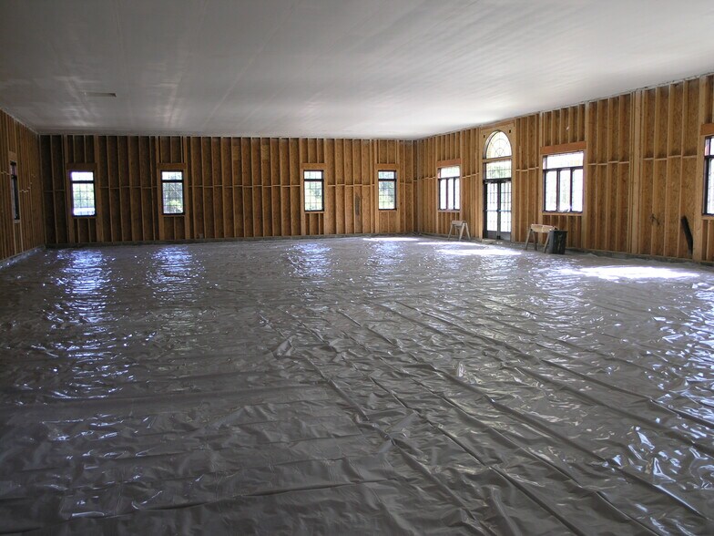 More Photos Of 229 E Wallings Rd, Broadview Heights Medical For Lease