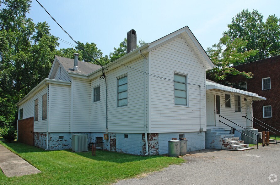 More Photos Of 1908 E 7th St, Charlotte Lodge Meeting Hall For Sale