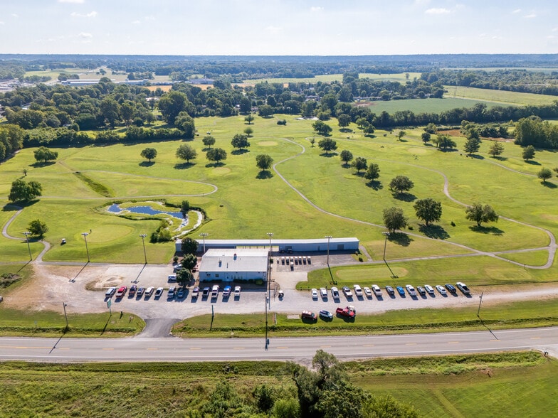 More Photos Of 3500 Kingshighway, East Saint Louis Golf Course Driving Range For Sale