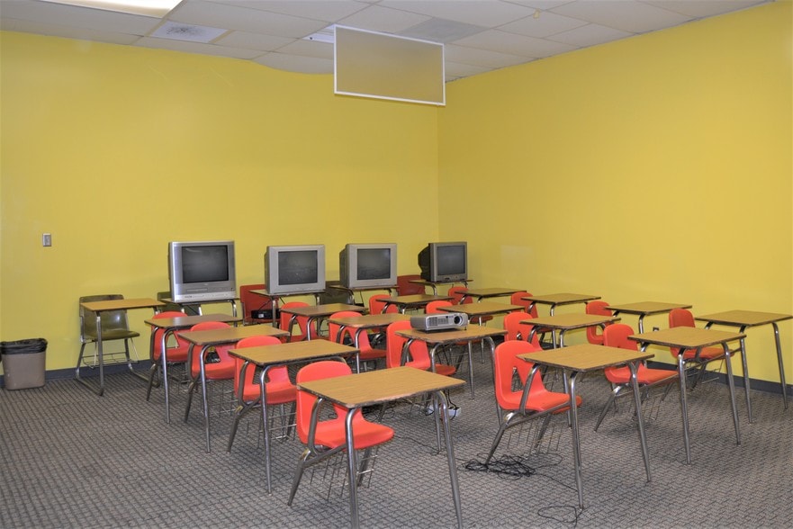 More Photos Of 199 Turman Ave SE, Atlanta Religious Facility For Sale