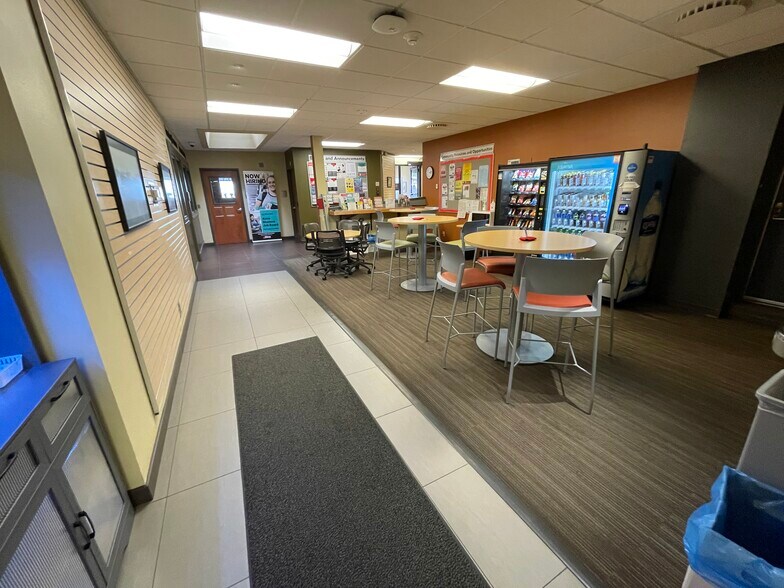 More Photos Of 104 E 4th St, Loveland Schools For Sale