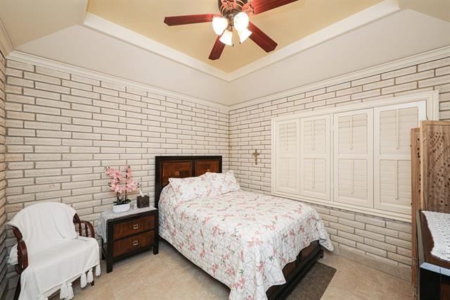 More Photos Of 1863 B Mangana-Hein Rd, Laredo Specialty For Sale