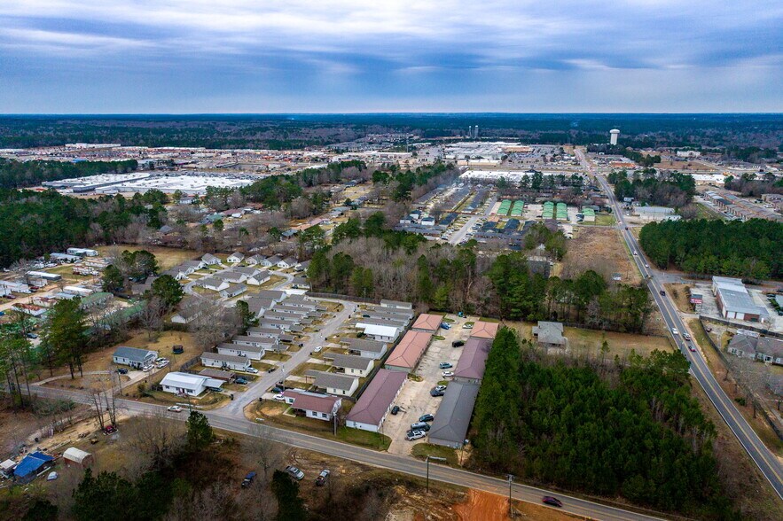 Primary Photo Of 239 Hartfield Rd, Hattiesburg Apartments For Sale