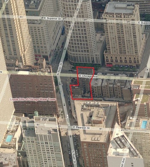 More Photos Of 806 N Rush St, Chicago General Retail For Sale