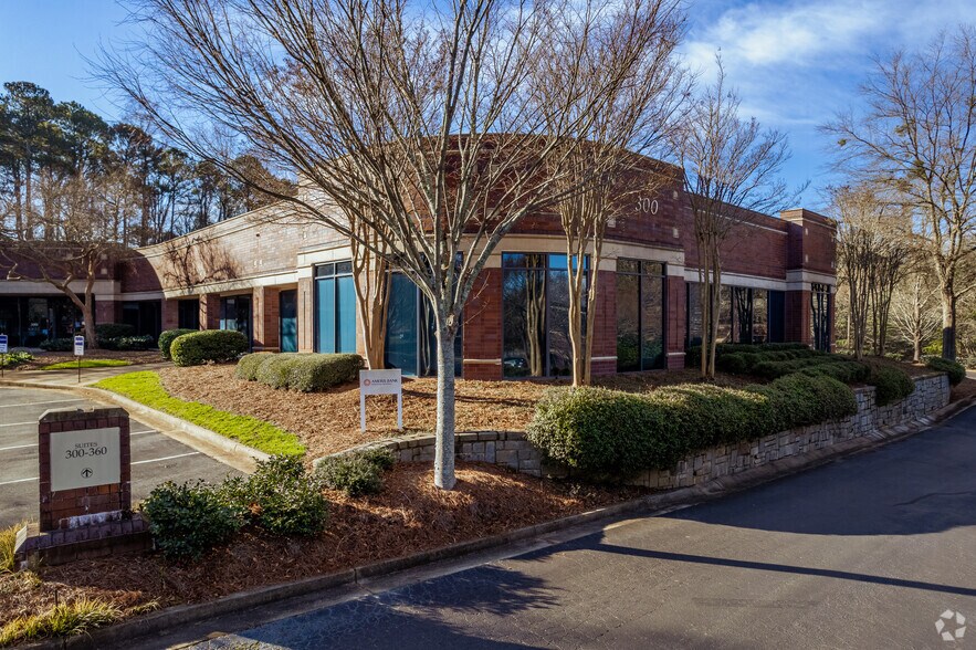 Primary Photo Of 1000 Mansell Exchange W, Alpharetta Unknown For Lease