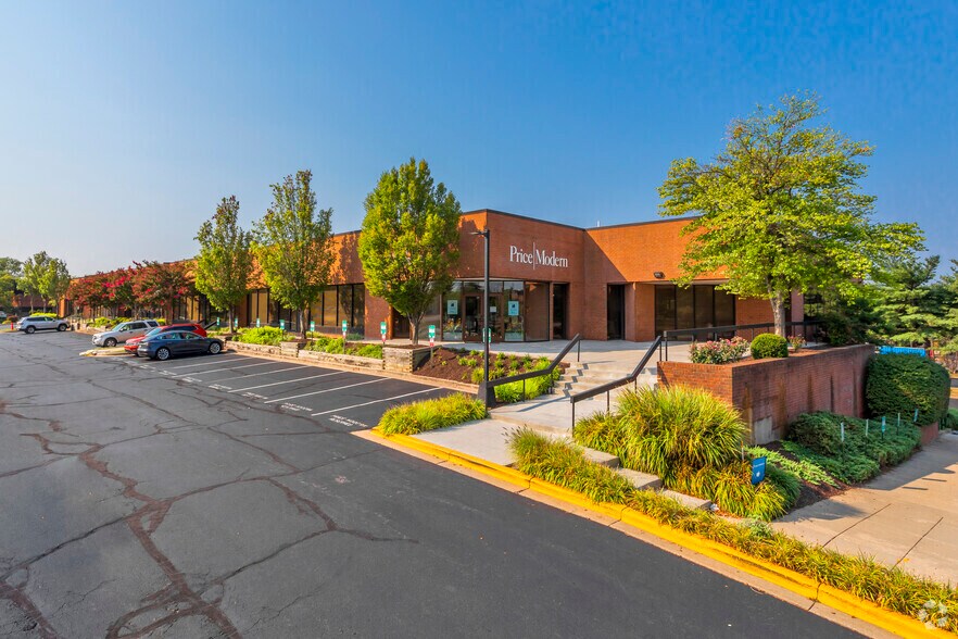 More Photos Of 4400 Forbes Blvd, Lanham Light Distribution For Lease