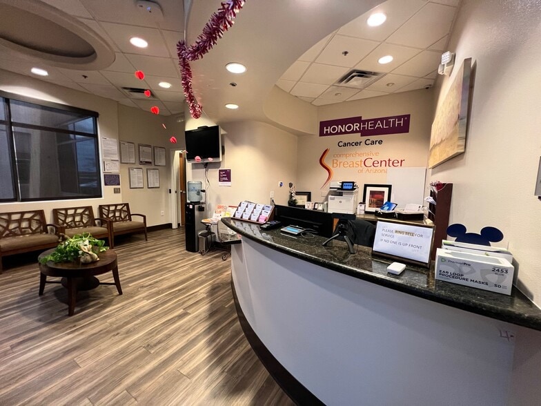 More Photos Of 9179 W Thunderbird Rd, Peoria Medical For Sale