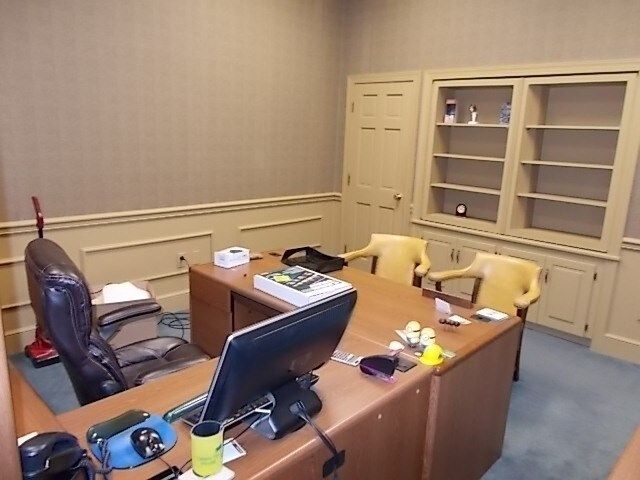 More Photos Of 504 Wilborn Ave, South Boston Office For Sale
