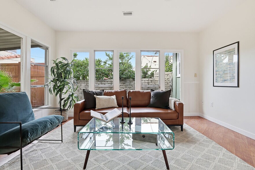 More Photos Of 10718 Valley Spring Ln, North Hollywood Multifamily For Sale