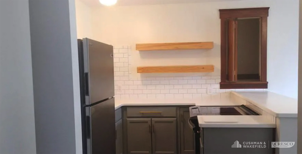 More Photos Of 755 Broadway Ave, Bedford Apartments For Sale