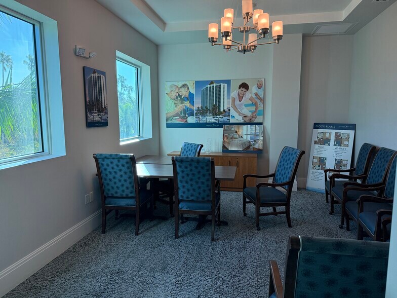 More Photos Of 2500 Edwards Dr, Fort Myers Apartments For Lease