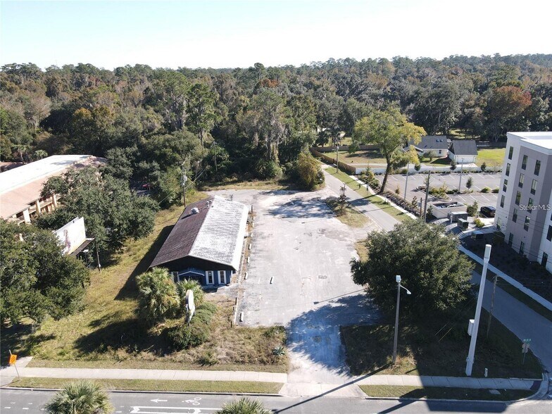 More Photos Of 2445 SW 13th St, Gainesville Storefront Retail Office For Sale