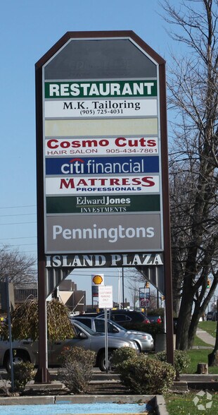 More Photos Of 540-580 King St W, Oshawa Unknown For Lease