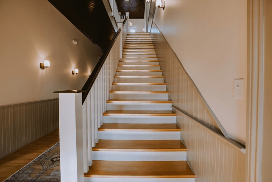 More Photos Of 441 Washington St, Portsmouth Office Residential For Sale