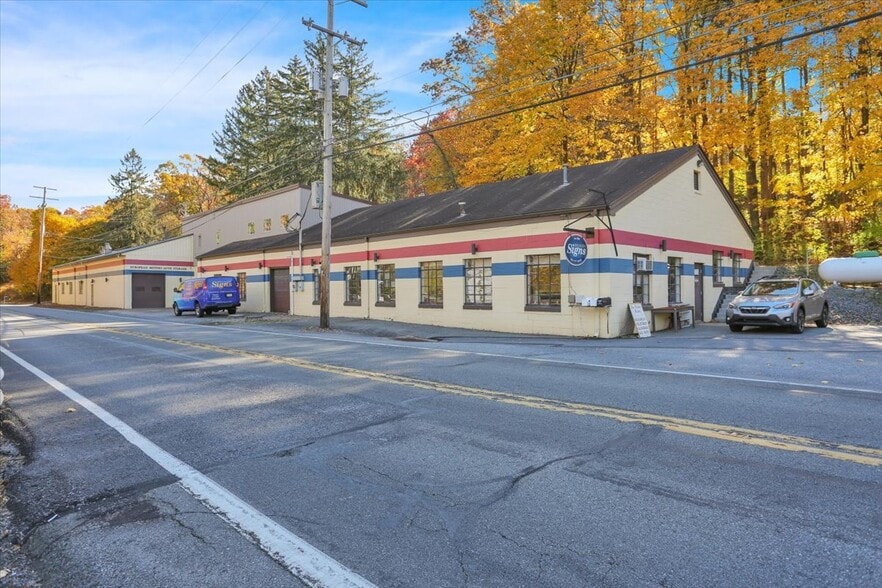More Photos Of 4116 New Holland Rd, Mohnton Warehouse For Sale