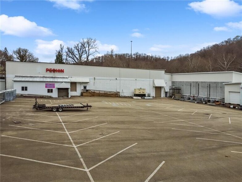 More Photos Of 479 Ferguson Rd, Dunbar Refrigeration Cold Storage For Sale