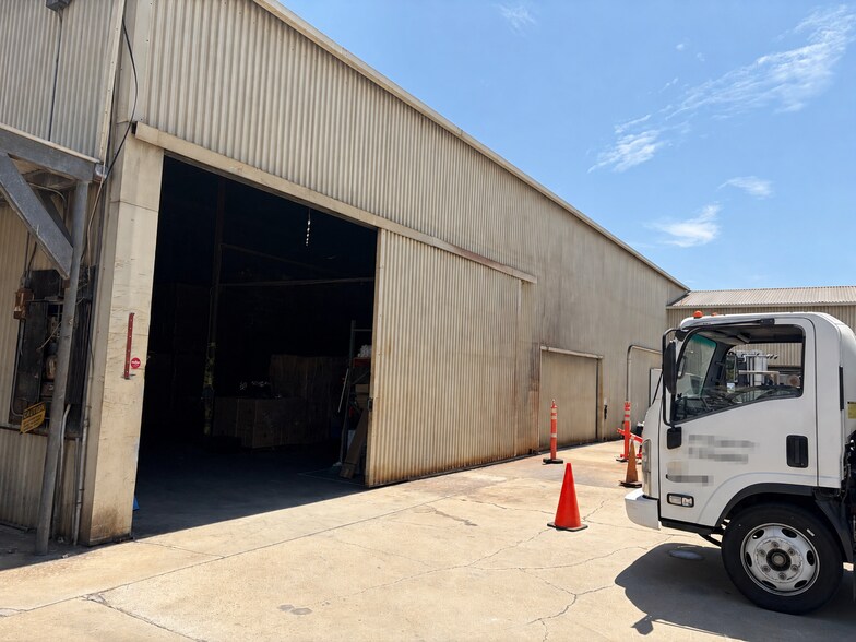 More Photos Of 17306 Roseton Ave, Artesia Manufacturing For Lease