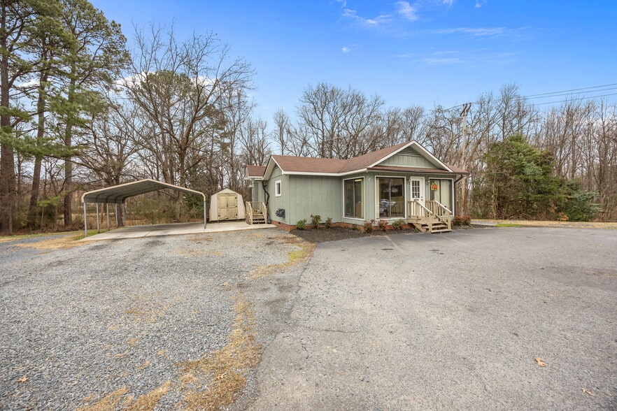 More Photos Of 710 US Highway 52 Highway N, Albemarle Office For Sale
