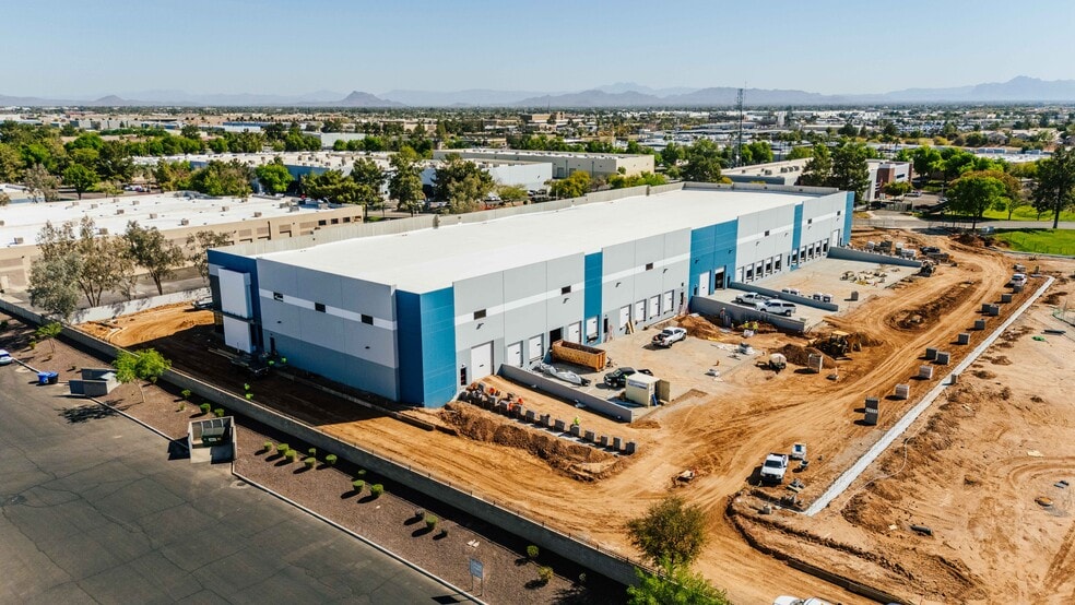 Primary Photo Of 1352 N Fiesta Blvd, Gilbert Distribution For Lease