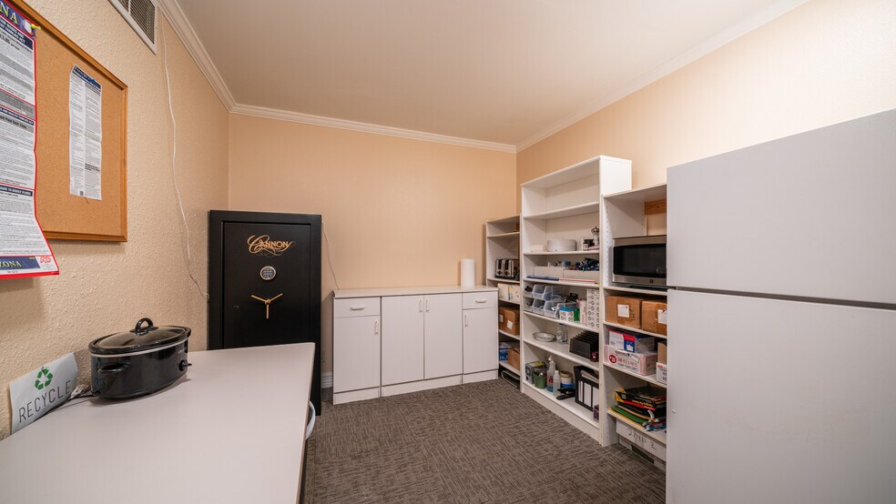 More Photos Of 2530 S Rural Rd, Tempe Office Residential For Lease