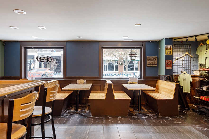 More Photos Of 120 S Park St, Traverse City Restaurant For Sale