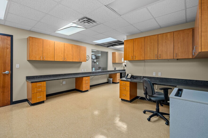 More Photos Of 1450 Jones Dairy Rd, Jasper Medical For Sale