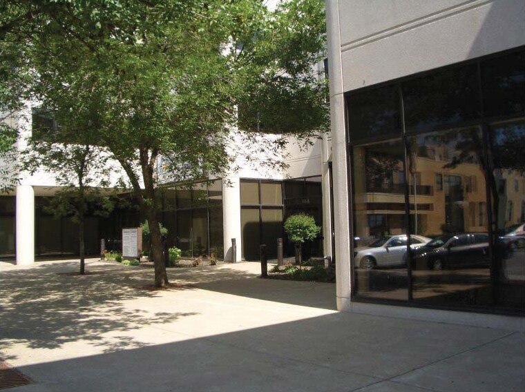 More Photos Of 51 Broadway N, Fargo Office For Lease