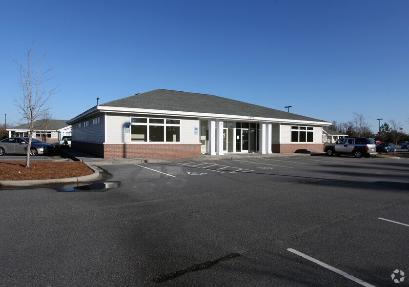 Primary Photo Of 7876 Hwy 117 S, Rocky Point Office For Lease