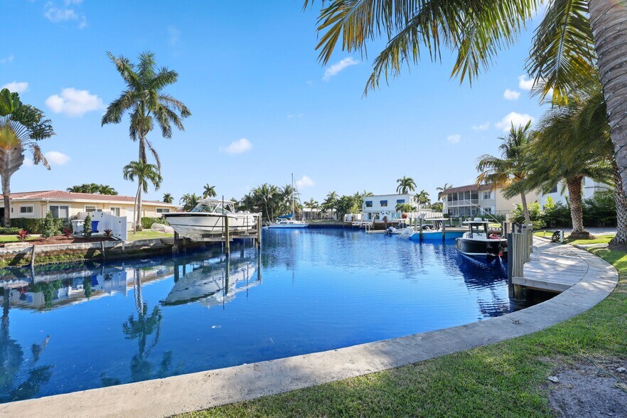 More Photos Of 830 SE 22nd Ave, Pompano Beach Apartments For Sale