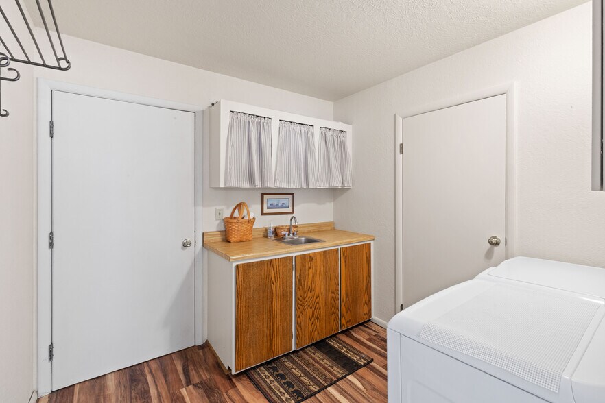 More Photos Of 1357 S Muddy String Rd, Thayne Manufactured Housing Mobile Home Park For Sale
