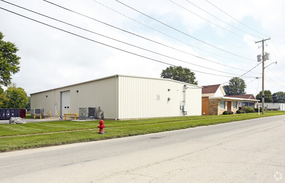 More Photos Of 750 Western Ave, Findlay Office For Lease