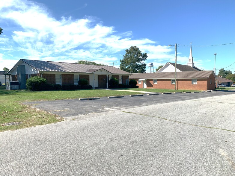 More Photos Of 178 Railroad st, Coats Religious Facility For Sale
