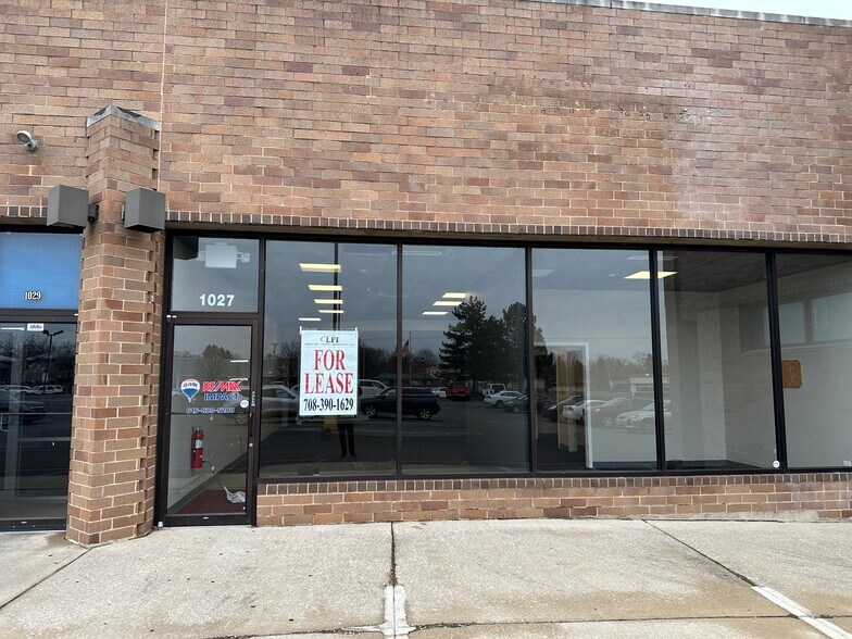More Photos Of 1025-1069 E 9th St, Lockport Unknown For Lease