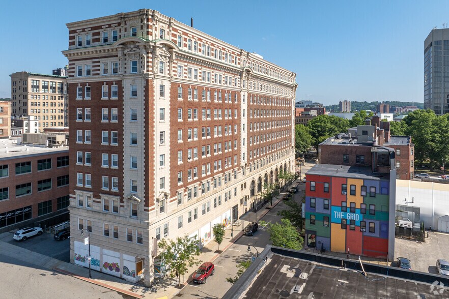 More Photos Of 50 Franklin St, Worcester Multifamily For Sale