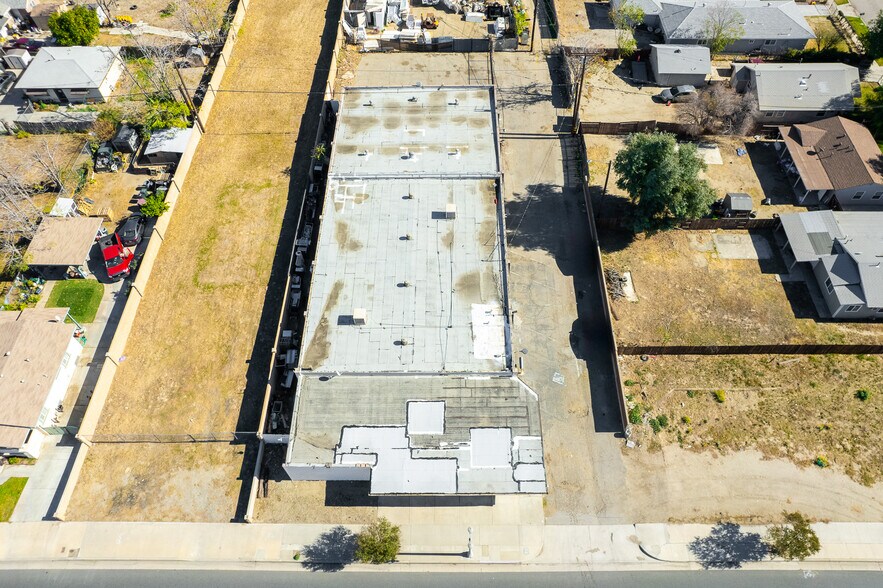 More Photos Of 372 N Mt. Vernon Ave, Colton Warehouse For Sale