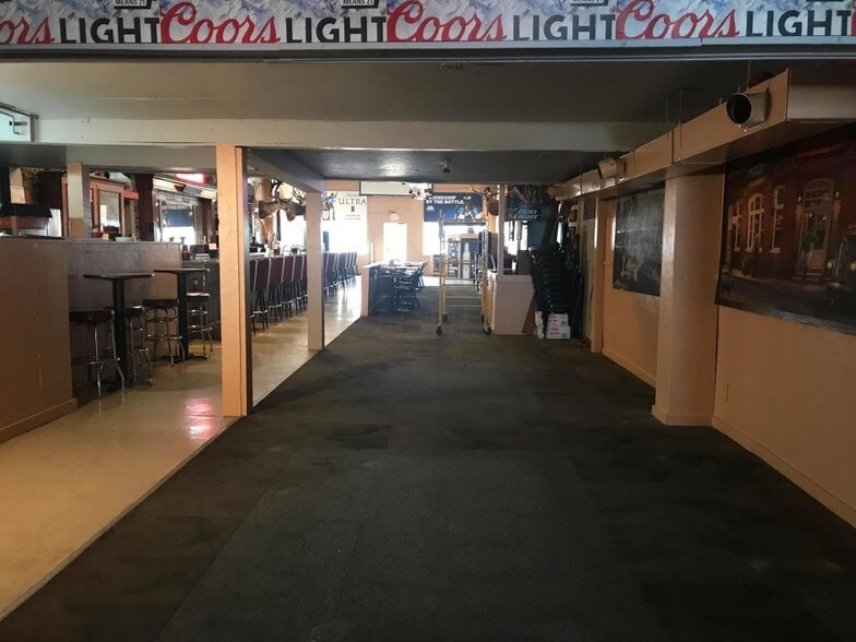 More Photos Of 50 S Main St, Utica Bar For Sale