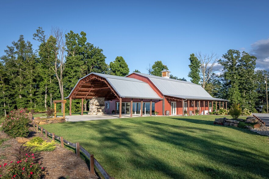 More Photos Of 6572 Burkemont Rd, Morganton Specialty For Sale