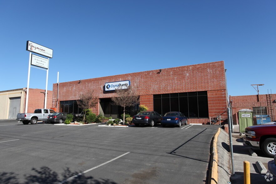 More Photos Of 9324 Corbin Ave, Northridge Manufacturing For Lease