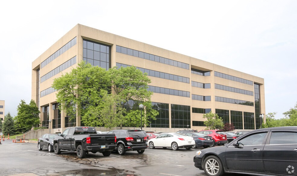 More Photos Of 6000 Freedom Square Dr, Independence Office For Lease