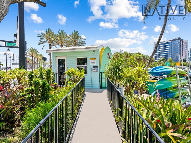 More Photos Of 301 Seabreeze Blvd, Fort Lauderdale Marina For Sale
