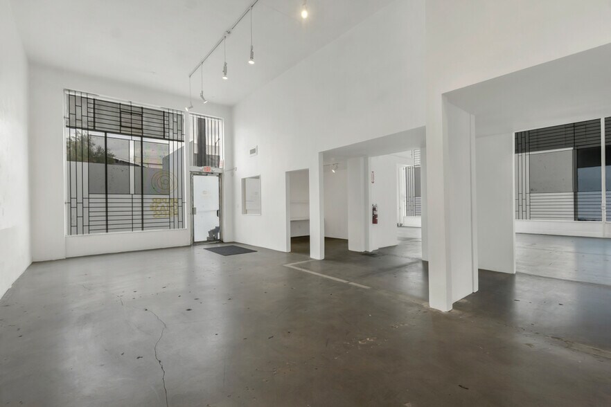 More Photos Of 7176 W Sunset Blvd, Los Angeles Storefront Retail Office For Sale