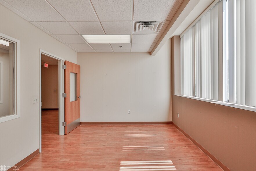 More Photos Of 1226-1232 W Green St, Allentown Flex For Sale