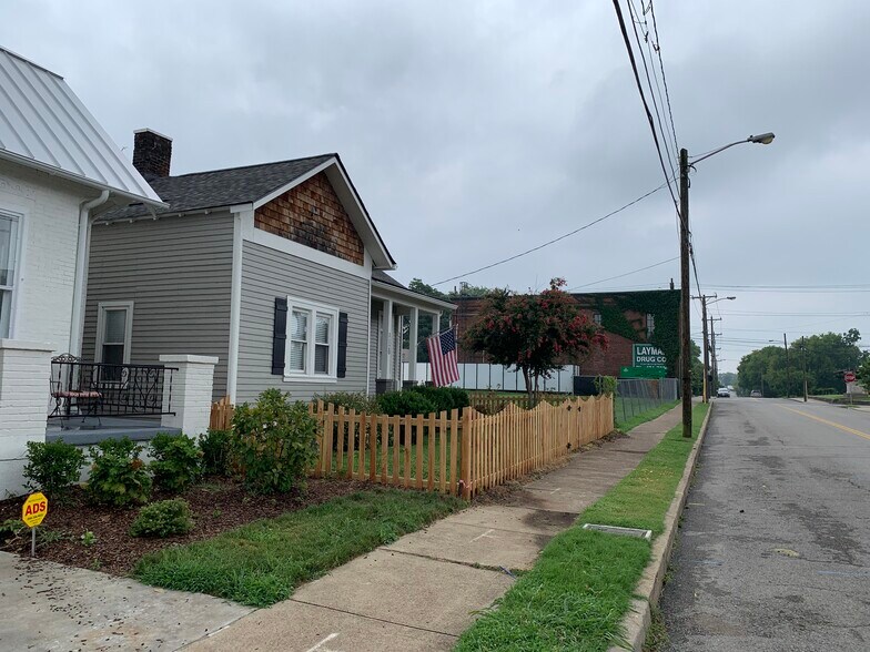 More Photos Of 1120 3rd Ave S, Nashville General Retail For Sale