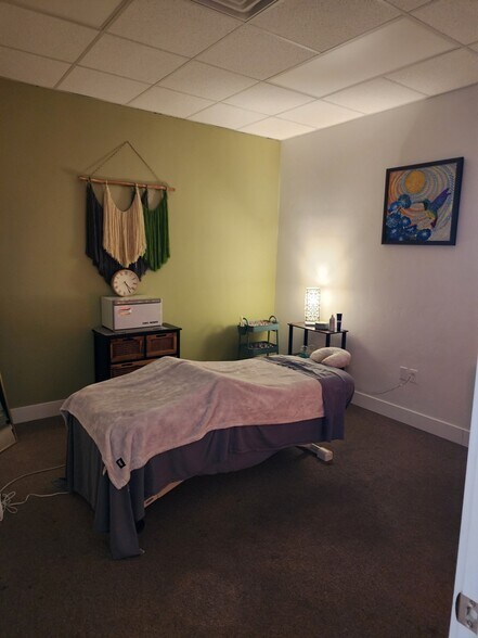 More Photos Of 1446 W Ustick Rd, Meridian Medical For Sale