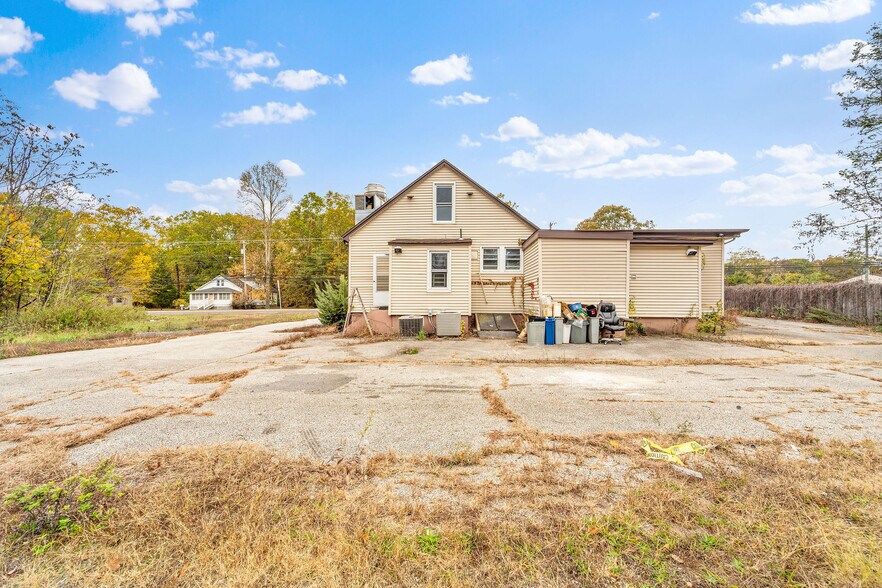More Photos Of 221 White Horse Pike, Chesilhurst Bar For Sale