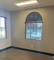 More Photos Of 3940 S Alma School Rd, Chandler Office For Lease