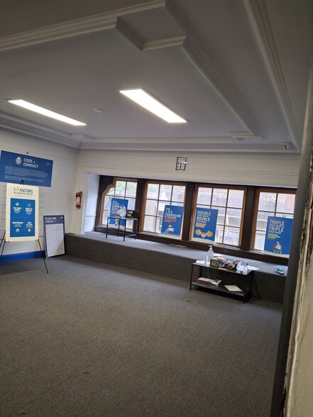 More Photos Of 315 N Charles St, Baltimore Office Residential For Sale